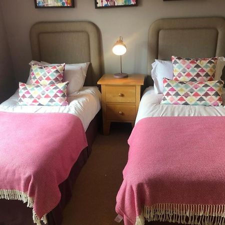 Вилла Cromwells Court Кенмар Экстерьер фото